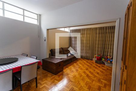Apartamento à venda com 240m², 4 quartos e 2 vagasSala