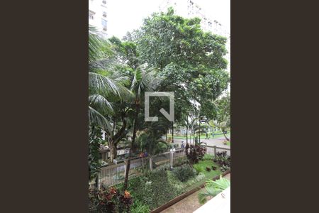 Vista da sala  de apartamento para alugar com 2 quartos, 58m² em Barra da Tijuca, Rio de Janeiro