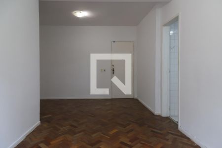 Sala de apartamento para alugar com 2 quartos, 58m² em Barra da Tijuca, Rio de Janeiro