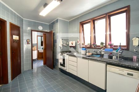 Casa de condomínio à venda com 350m², 3 quartos e 4 vagasCozinha