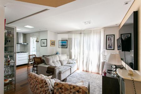 Sala de casa de condomínio para alugar com 2 quartos, 75m² em Vila Gomes Cardim, São Paulo