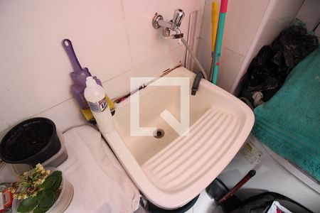 Área de Serviço de apartamento para alugar com 2 quartos, 56m² em Santa Terezinha, São Bernardo do Campo