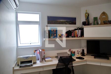 Quarto 1 de apartamento para alugar com 3 quartos, 75m² em Barra da Tijuca, Rio de Janeiro