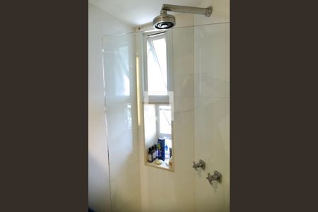 Apartamento para alugar com 75m², 3 quartos e 1 vaga Apartamento para alugar com 75m², 3 quartos e 1 vagaBanheiro social