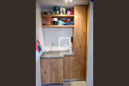 Apartamento para alugar com 75m², 3 quartos e 1 vaga Apartamento para alugar com 75m², 3 quartos e 1 vagaÁrea de serviço