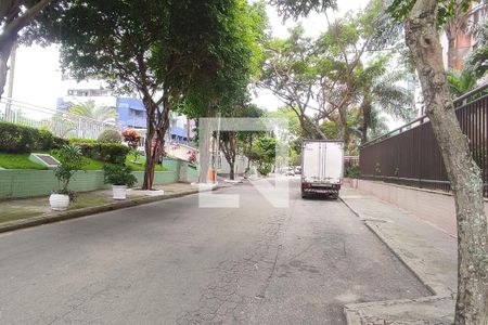 Apartamento para alugar com 75m², 3 quartos e 1 vaga Apartamento para alugar com 75m², 3 quartos e 1 vagaVista da Rua