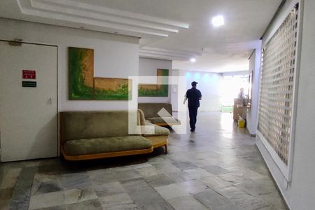 Apartamento para alugar com 75m², 3 quartos e 1 vaga Apartamento para alugar com 75m², 3 quartos e 1 vagaPortaria