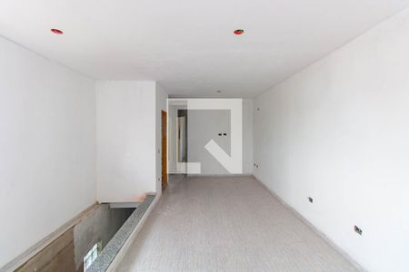 Sala de casa para alugar com 2 quartos, 100m² em Jardim Tietê, São Paulo