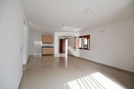 Sala/Cozinha de casa para alugar com 2 quartos, 100m² em Camaquã, Porto Alegre