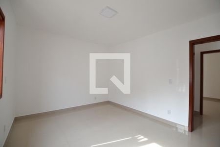 Quarto 1 de casa para alugar com 2 quartos, 100m² em Camaquã, Porto Alegre