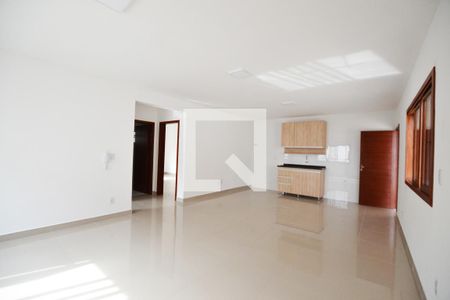 Sala/Cozinha de casa para alugar com 2 quartos, 100m² em Camaquã, Porto Alegre