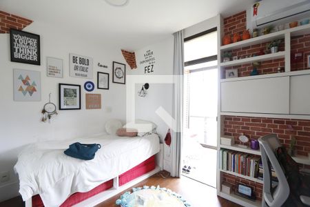 Apartamento à venda com 328m², 3 quartos e 3 vagasQuarto 2