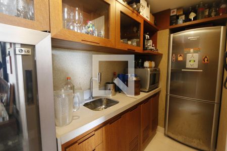 Apartamento à venda com 328m², 3 quartos e 3 vagasCozinha 2