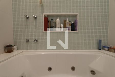 Apartamento à venda com 328m², 3 quartos e 3 vagasBanheiro