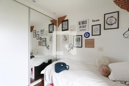 Apartamento à venda com 328m², 3 quartos e 3 vagasQuarto 2