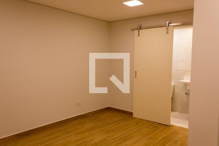 Casa à venda com 276m², 4 quartos e 4 vagasSuíte 3