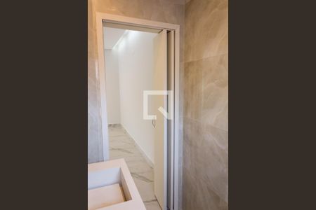 Casa à venda com 276m², 4 quartos e 4 vagasLavabo 1