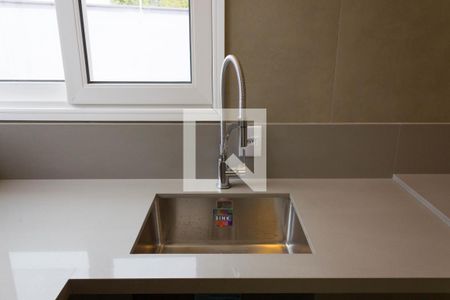 Casa à venda com 276m², 4 quartos e 4 vagasCozinha