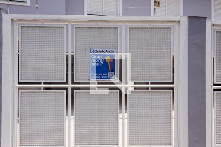 Casa à venda com 276m², 4 quartos e 4 vagasFachada