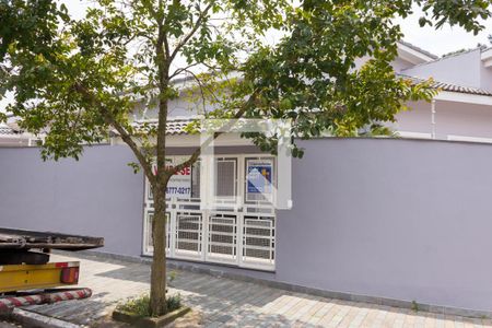 Casa à venda com 276m², 4 quartos e 4 vagasFachada