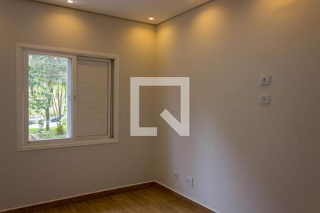 Casa à venda com 276m², 4 quartos e 4 vagasSuíte 2