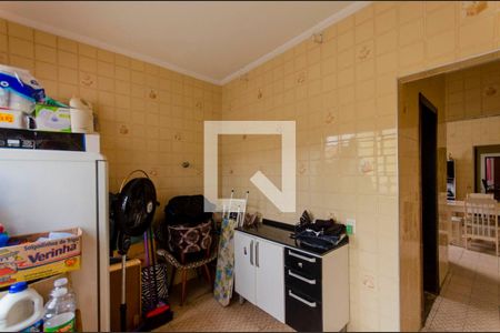 Casa à venda com 225m², 2 quartos e 2 vagas Casa à venda com 225m², 2 quartos e 2 vagasQuarto de Serviço