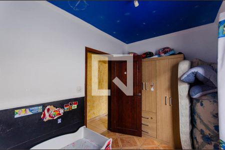 Casa à venda com 225m², 2 quartos e 2 vagas Casa à venda com 225m², 2 quartos e 2 vagasQuarto 2