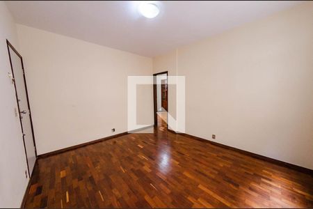 Sala de apartamento para alugar com 3 quartos, 93m² em Nova Suíça, Belo Horizonte