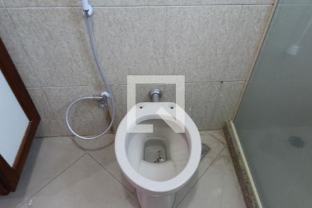 Casa à venda com 600m², 4 quartos e 5 vagasQuarto 4 - Suíte Banheiro