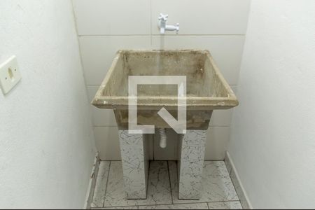 Casa para alugar com 18m², 1 quarto e sem vagaÁrea de Serviço