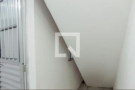 Casa para alugar com 18m², 1 quarto e sem vagaÁrea de Serviço