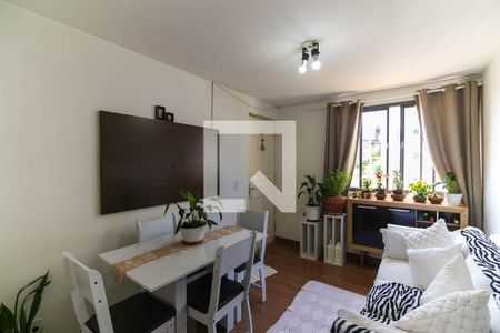 Sala de apartamento à venda com 2 quartos, 48m² em Jardim Mirna, Taboão da Serra