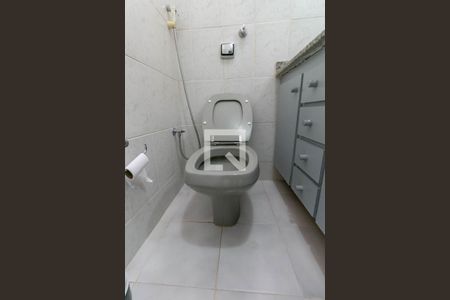 Apartamento à venda com 101m², 3 quartos e 1 vagaBanheiro Social