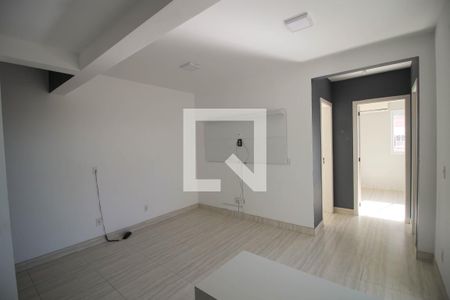 Sala/Cozinha de apartamento para alugar com 2 quartos, 50m² em Fátima, Canoas