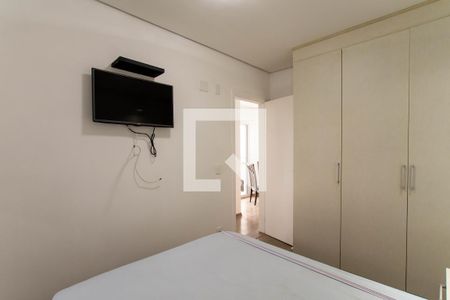 Quarto 1 de apartamento à venda com 2 quartos, 50m² em Vila Endres, Guarulhos