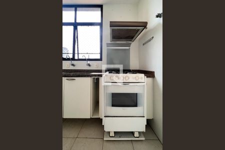 Apartamento para alugar com 116m², 2 quartos e 2 vagasCozinha