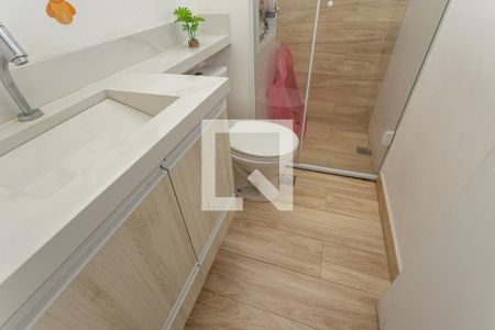 Apartamento à venda com 63m², 3 quartos e 1 vaga Apartamento à venda com 63m², 3 quartos e 1 vagaBanheiro social