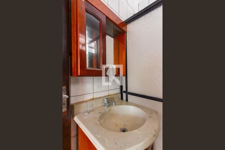 Casa para alugar com 110m², 2 quartos e 1 vagaBanheiro