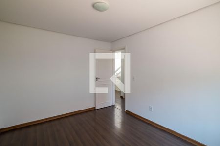 Casa à venda com 190m², 3 quartos e 2 vagas Casa à venda com 190m², 3 quartos e 2 vagasQuarto 2