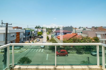 Casa à venda com 190m², 3 quartos e 2 vagas Casa à venda com 190m², 3 quartos e 2 vagasTerraço