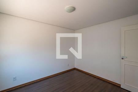 Casa à venda com 190m², 3 quartos e 2 vagas Casa à venda com 190m², 3 quartos e 2 vagasQuarto 2