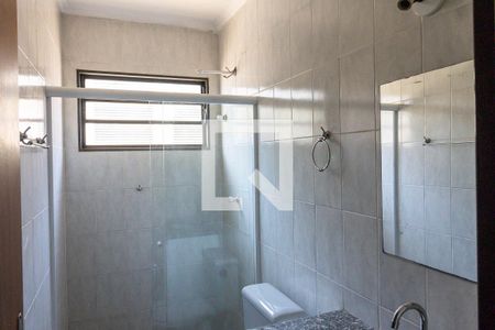 Apartamento para alugar com 82m², 2 quartos e sem vagaBanheiro