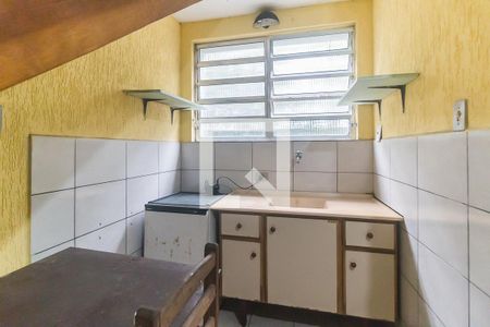 Cozinha de kitnet/studio para alugar com 2 quartos, 35m² em Vila Martins, Mogi das Cruzes