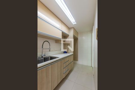 Apartamento para alugar com 81m², 2 quartos e 2 vagasCozinha
