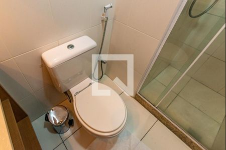 Apartamento para alugar com 81m², 2 quartos e 2 vagasBanheiro Corredor