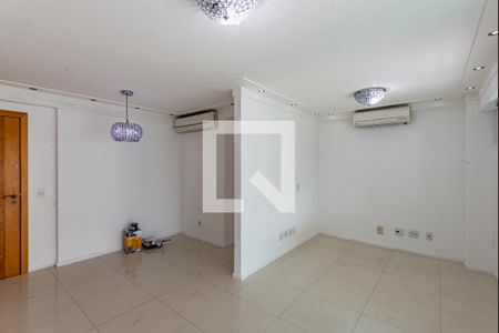 Apartamento para alugar com 81m², 2 quartos e 2 vagasSala