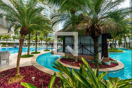 Apartamento para alugar com 81m², 2 quartos e 2 vagasÁrea comum - Piscina