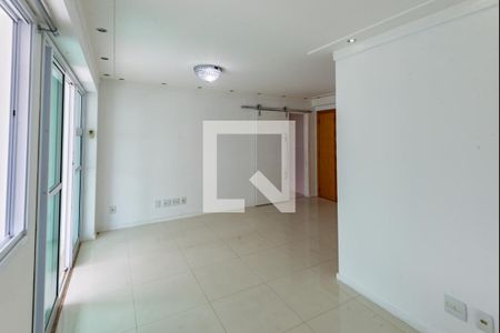 Apartamento para alugar com 81m², 2 quartos e 2 vagasSala