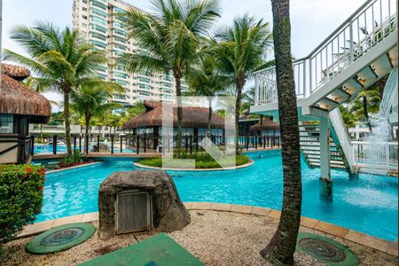 Apartamento para alugar com 81m², 2 quartos e 2 vagasÁrea comum - Piscina