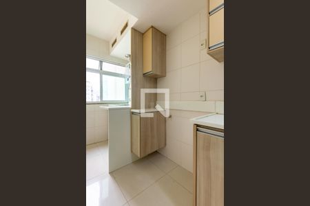 Apartamento para alugar com 81m², 2 quartos e 2 vagasCozinha